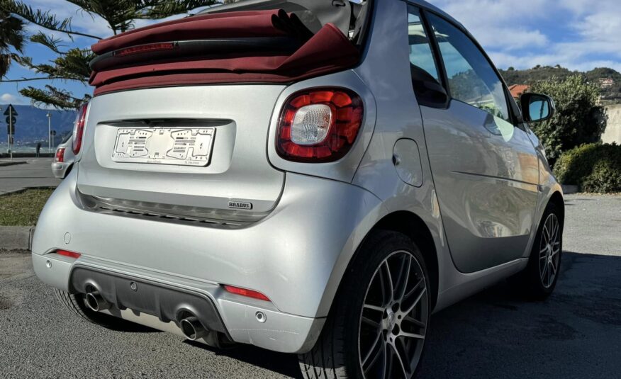 SMART FORTWO CABRIO 0.9 BRABUS XCLUSIVE JBL 109 CV