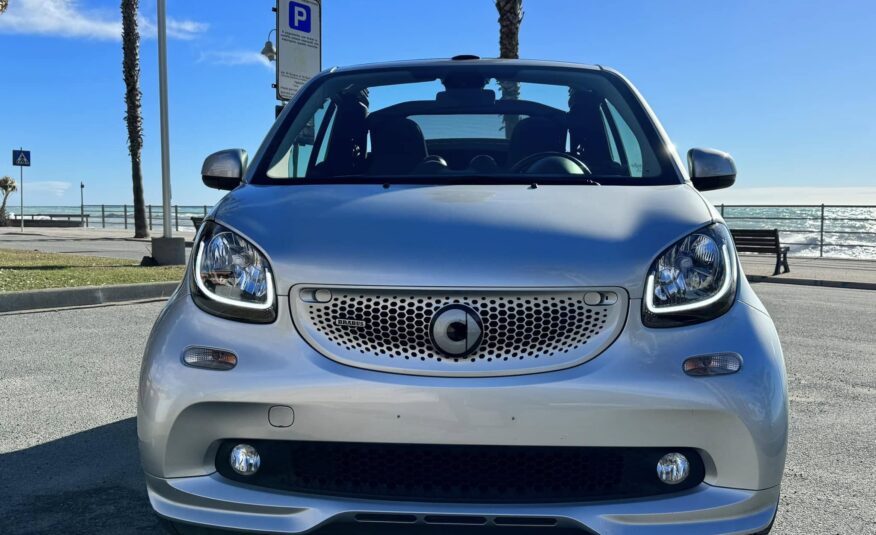 SMART FORTWO CABRIO 0.9 BRABUS XCLUSIVE JBL 109 CV